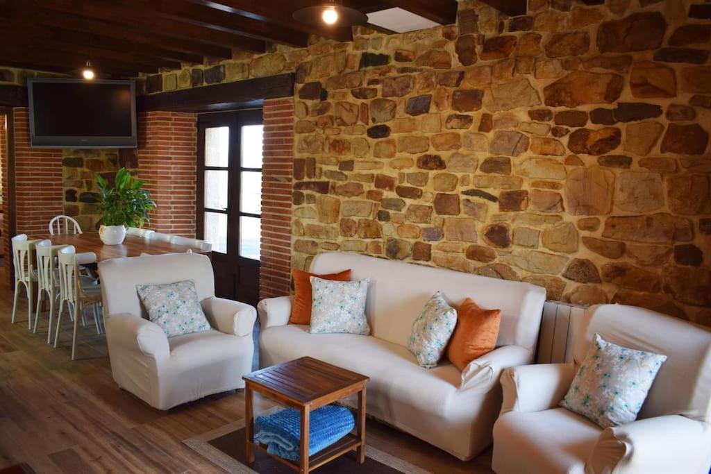 Casa Rural Los Riveros De Jeromo Selaya Екстериор снимка