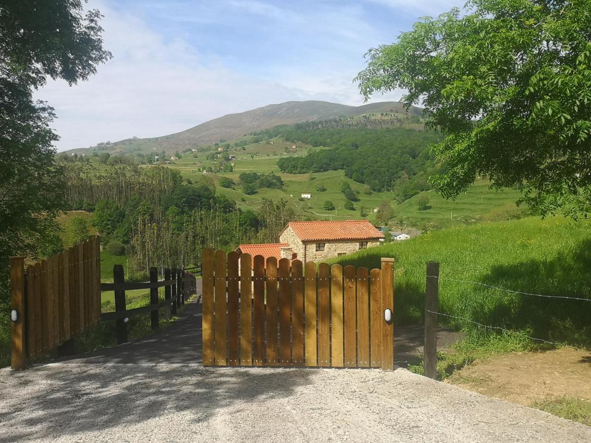 Casa Rural Los Riveros De Jeromo Selaya Екстериор снимка
